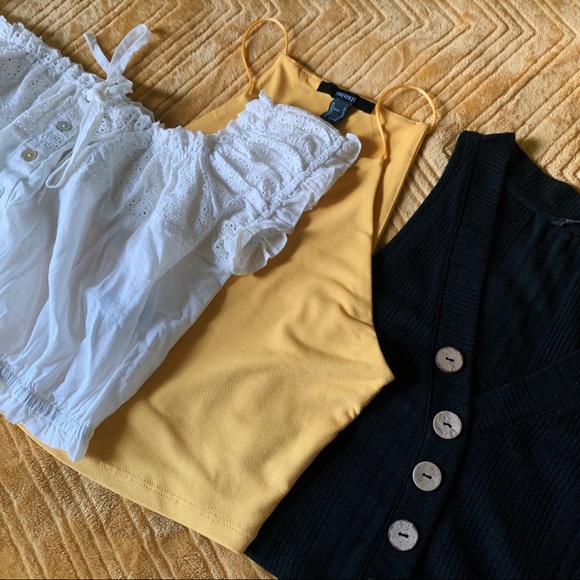 Forever 21 Tops - Crop Top Bundle